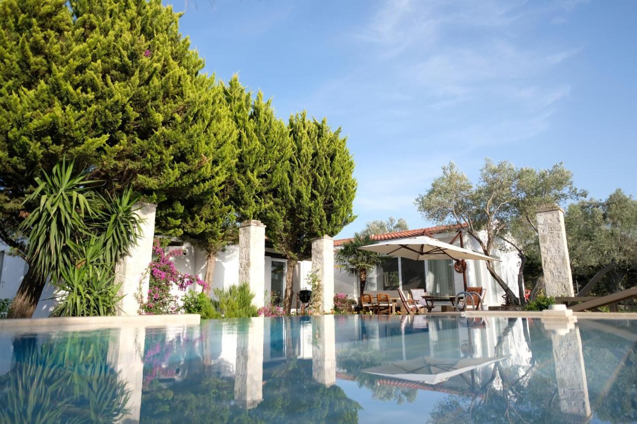 Bir Dem Urla Hotel Eksteriør billede