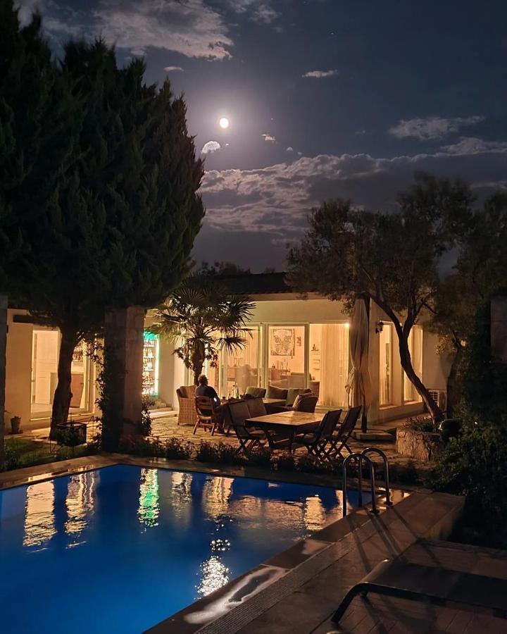 Bir Dem Urla Hotel Eksteriør billede