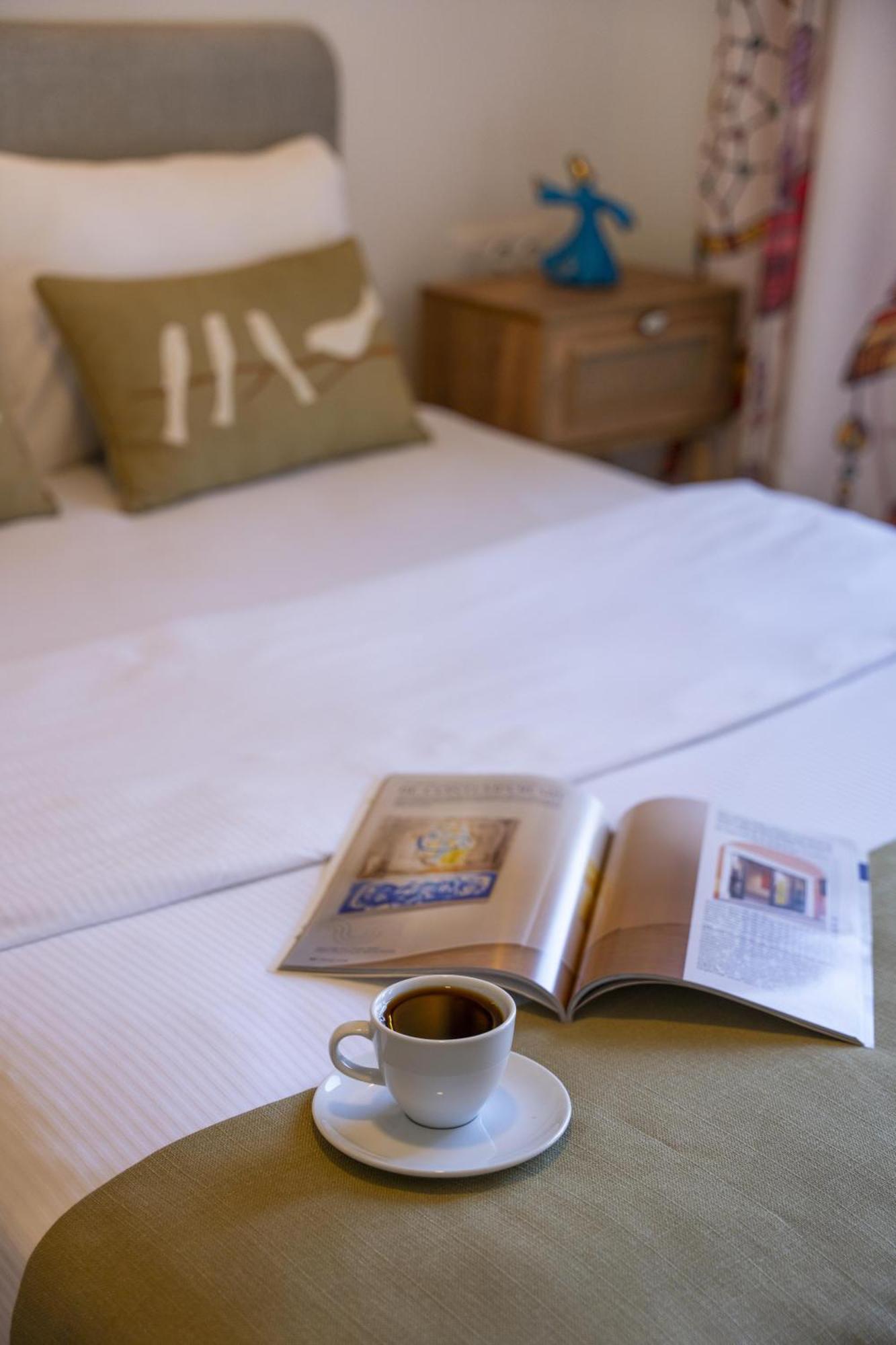 Bir Dem Urla Hotel Eksteriør billede