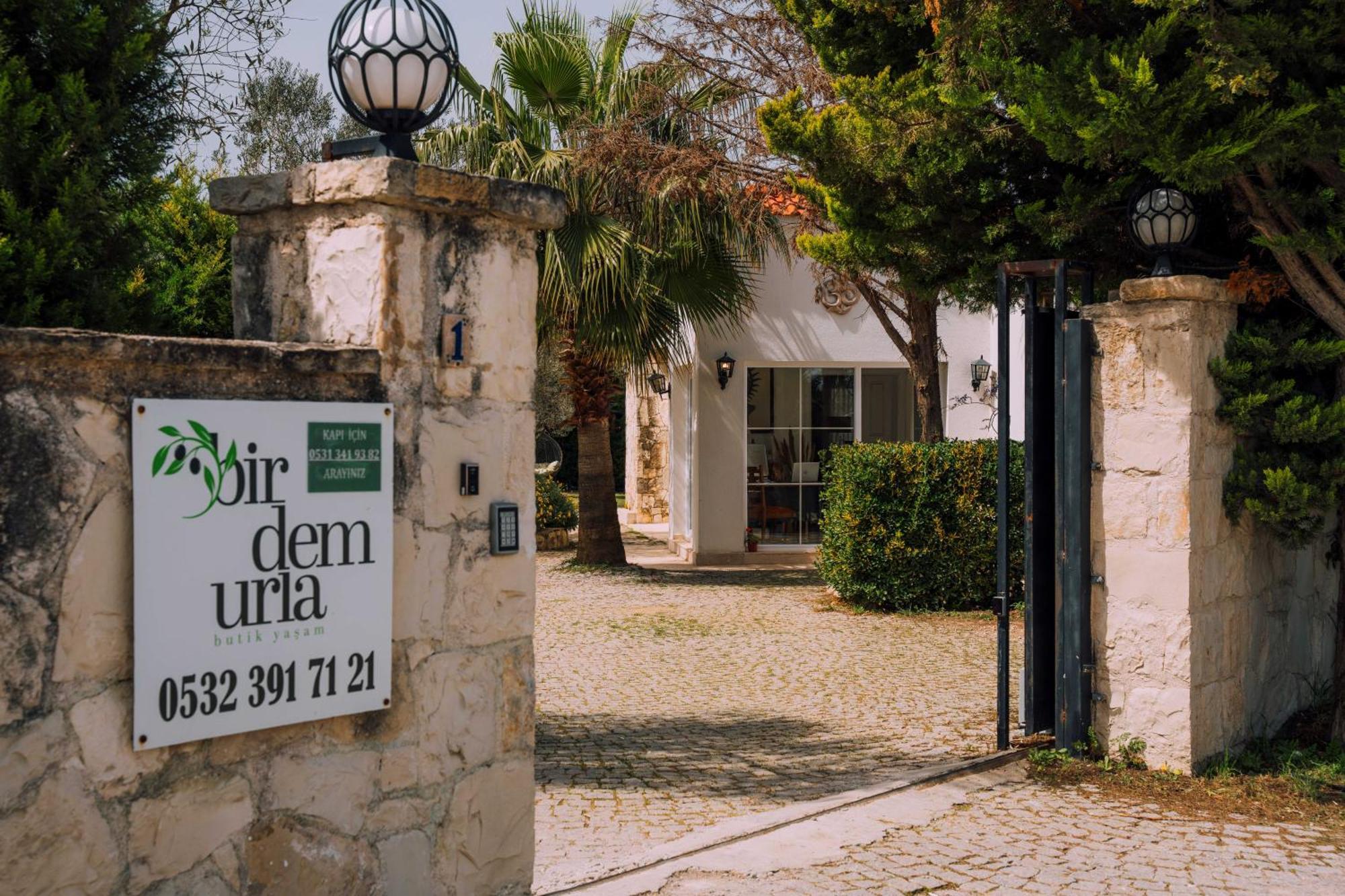 Bir Dem Urla Hotel Eksteriør billede